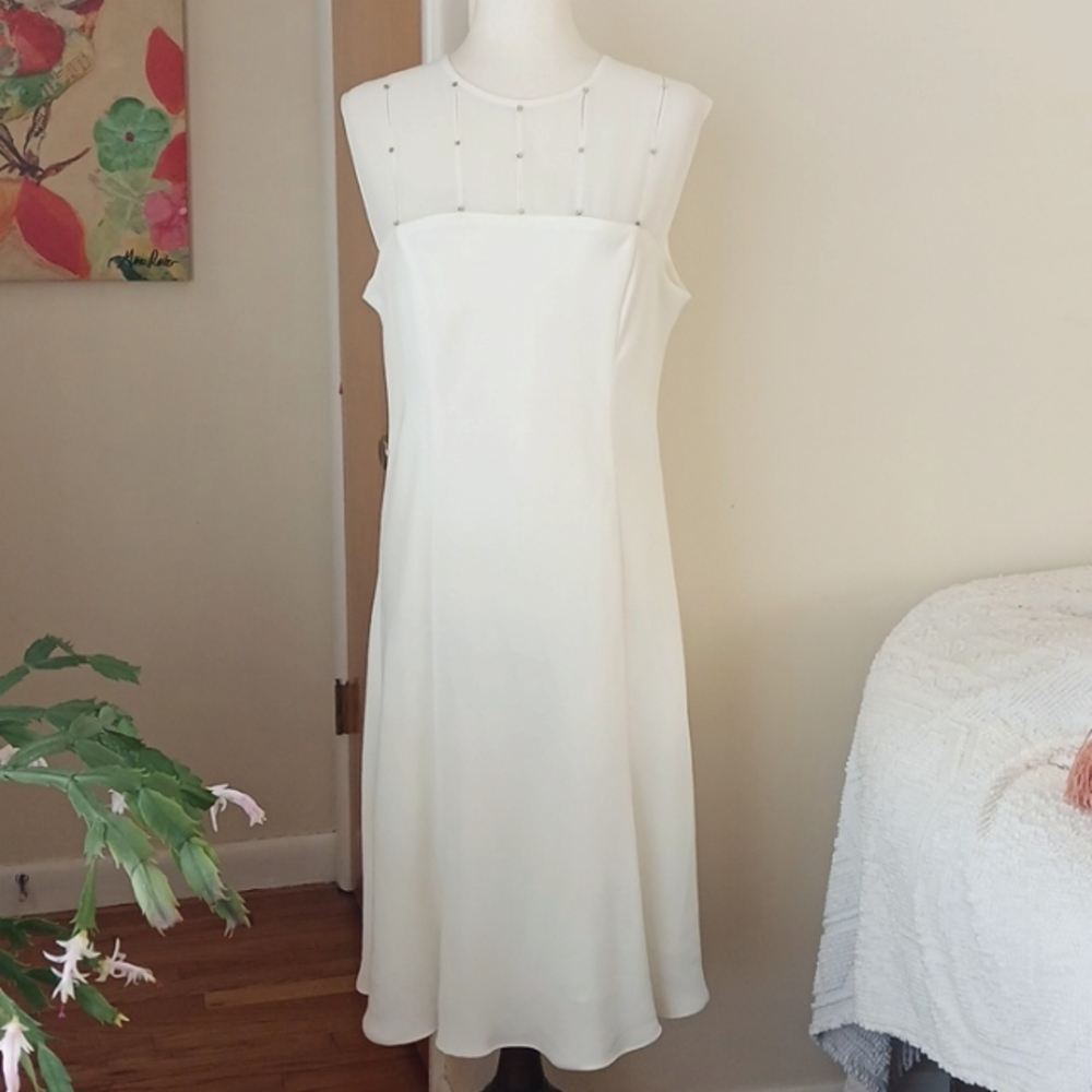 Evan-Picone sleeveless dress round neck  sheer rhinestones white cream plus 14